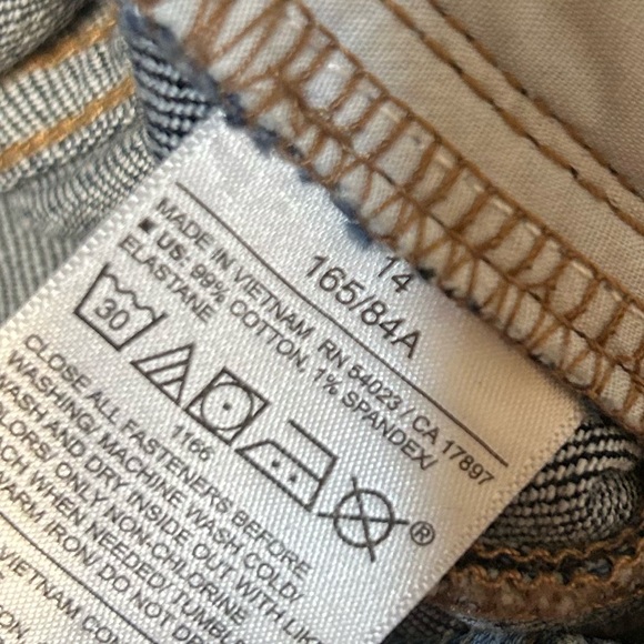 OLD NAVY BARREL LEG HIGH RISE DARK WASH SIZE 14 - Picture 5 of 5